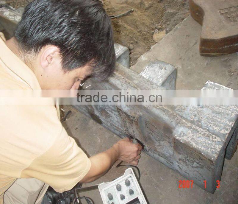 High manganese cast wearplate for shredder machine