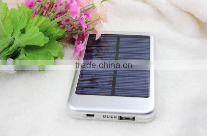 Wholesale slim portable solar mobile charger fast charge power bank 5000mah