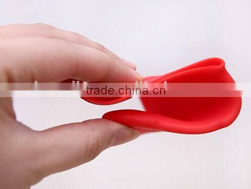 FDA/LFGB collapsible silicone cheap travel toothbrush cup