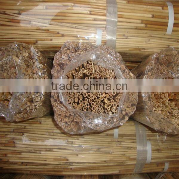 FDZ --0296 peeled reed fence /barriar