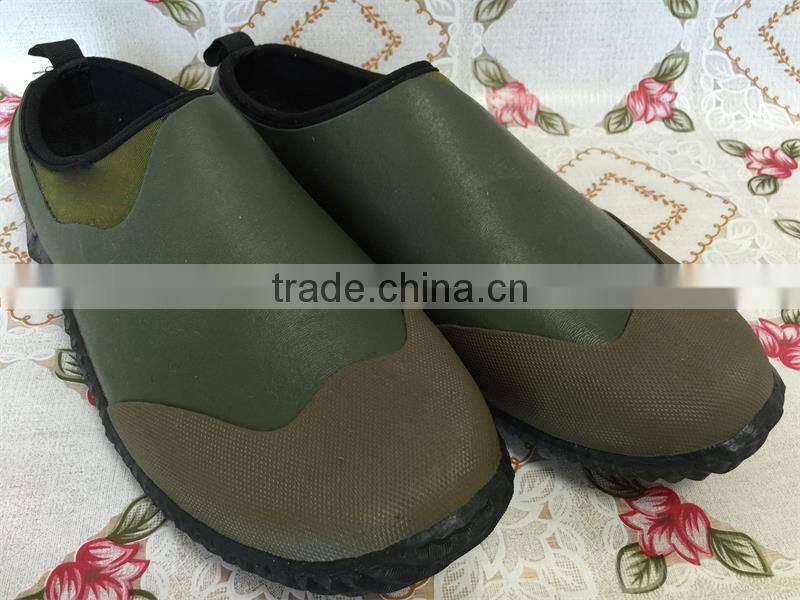 Mens Soft and Waterproof Neoprene Rubber Garden Slippers