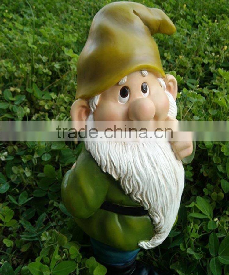 Popular cute resin small garden decoration gnome figurines wholesale