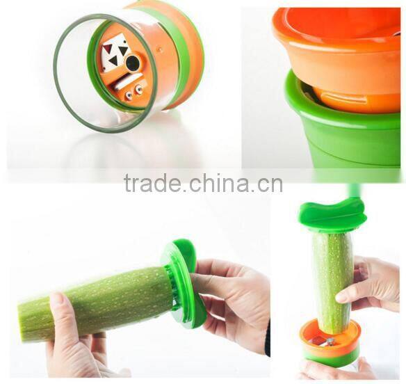 Kitchen manual plastic hand held spiralizer fruit vegetable slicer