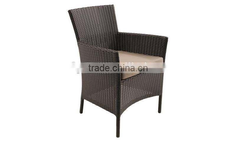2017 Trade Assurance Most Popular Simple Design cheap pe rattan aluminium garden single armchair