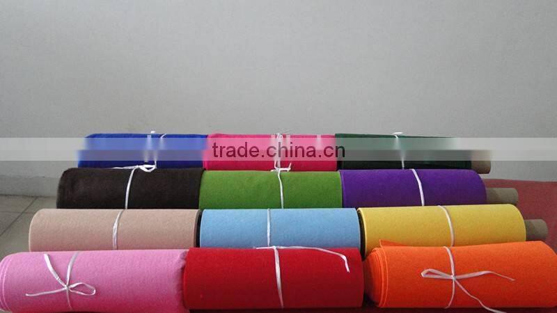 Wool carpet felt
