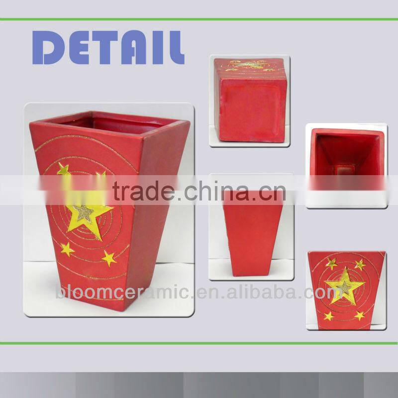 Christmas ceramic vase with handprinting for home decoration