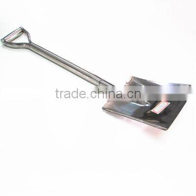 Middle east market S518L Wood handle Shovels with steel ring In Guangzhou Supplier