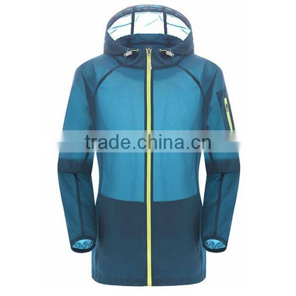 Outdoor sports wholesale clothing lightweight windbreaker jacket man and woman