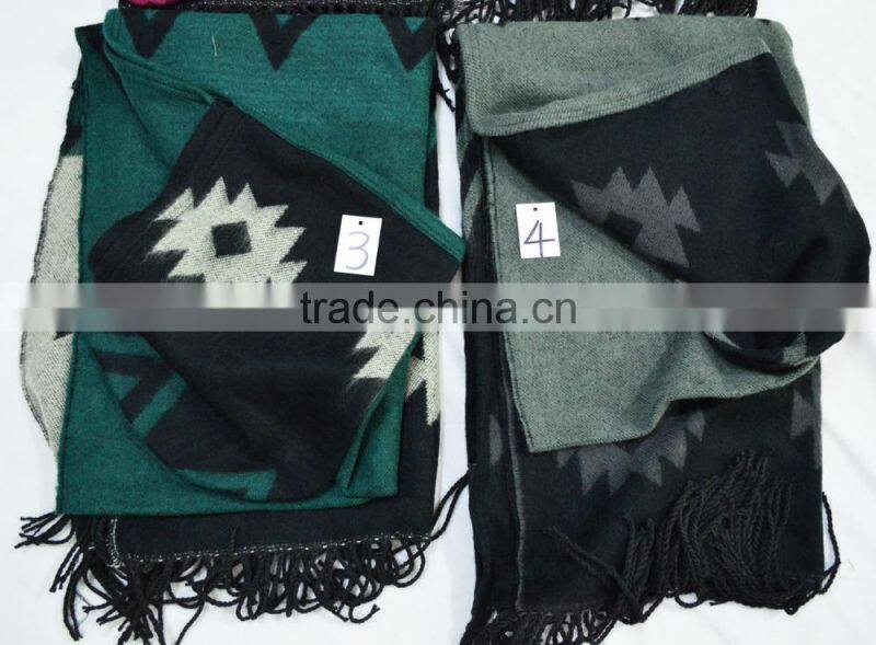 2017 winter the latest knitted acrylic lady new stole with cap