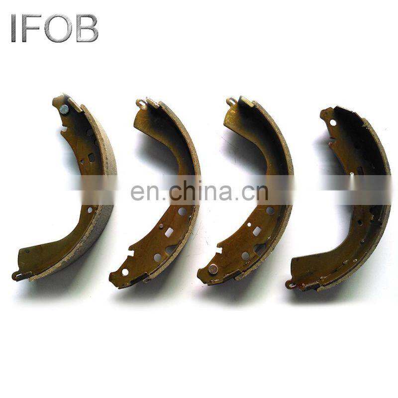 IFOB Spare Parts 04495-35250 Brake Shoe Kit for Hiace GDH201 KDH2 2KDFTV 1KDFTV 04495-0k160 04495-0k120 04495-0k010 04495-0k140