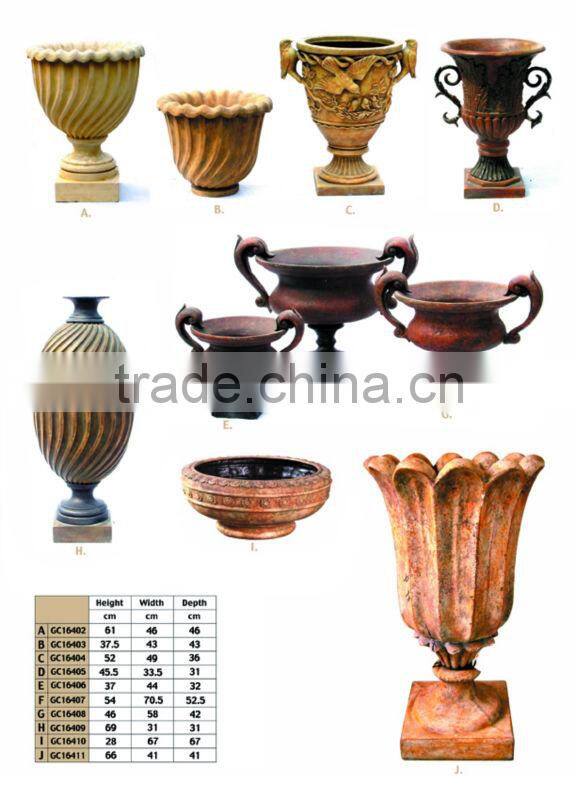 archaistic flower pots