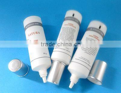 PE plastic tube for lip gloss with UV screw cap