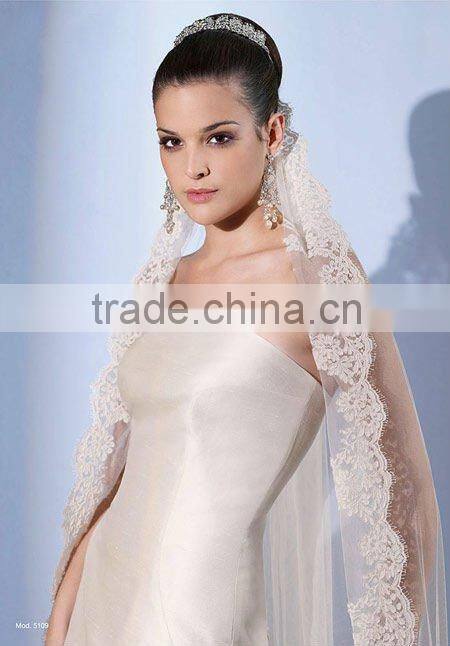 embroiodery technics Chinese red wide spandex bra lace trim