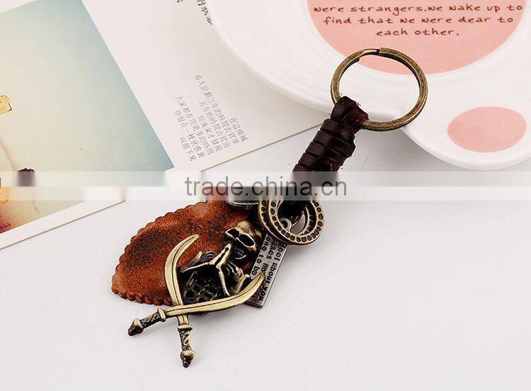 Fashion Cool Rock Leather Key Chain Keychains Big O-ring Metal Leaf Genuine Leather Keychains