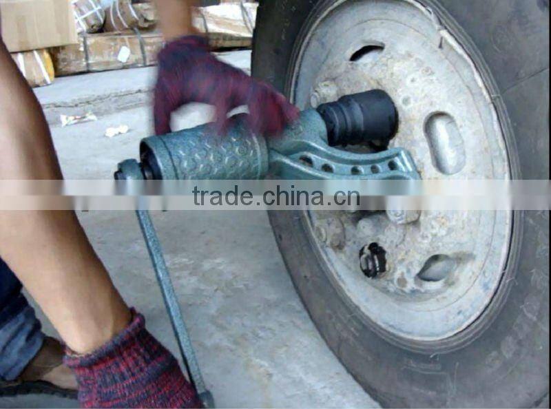 1:68 Truck repair wrench for truck