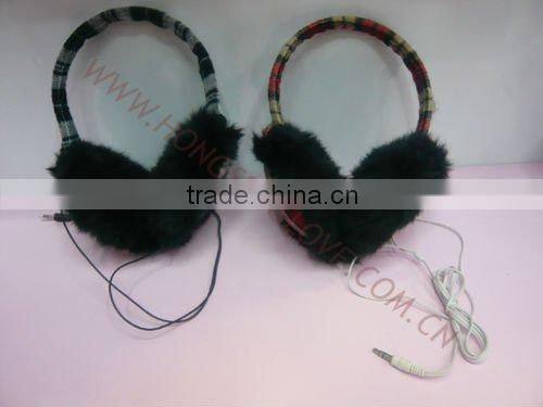 HSET207 earmuff headphone in ear muffs