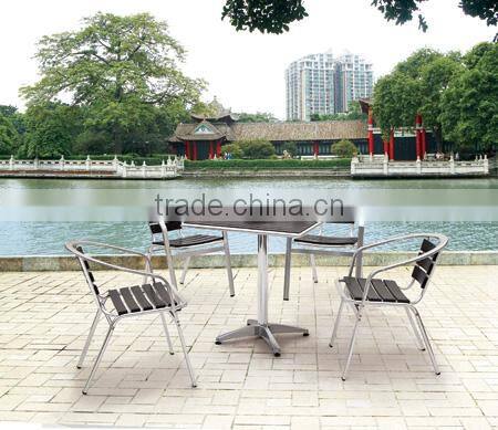 New design antique appearance aluminum garden table
