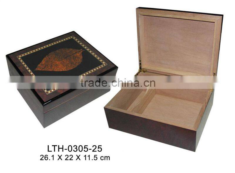 tobacco leaf wooden cigar humidor package box