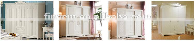 Professional Manfacturer factory MDF HDF FRP HPL solid wood board cutting machine/ auto-feeding unloading drilling cnc router