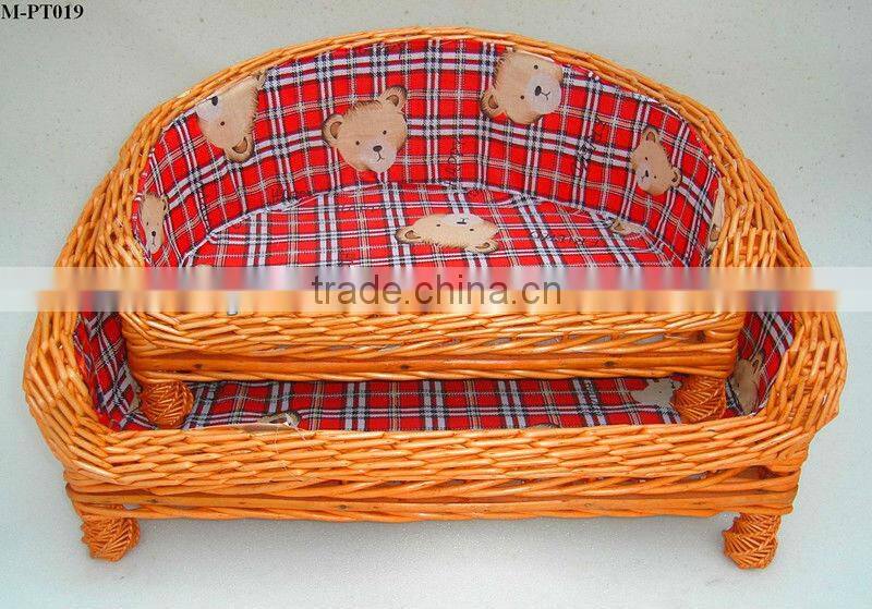 Wicker pet sofa bed with blue liner