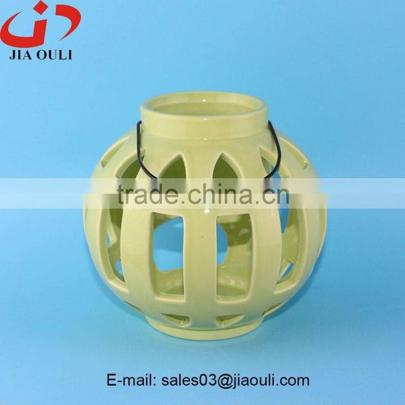 Hot design home decoration yellow ceramic lantern, hurricane lamp