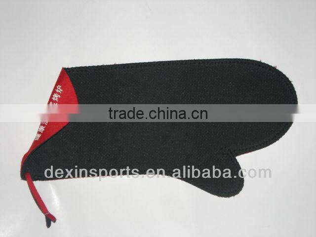 2013 promotion gifts neoprene microwave oven gloves