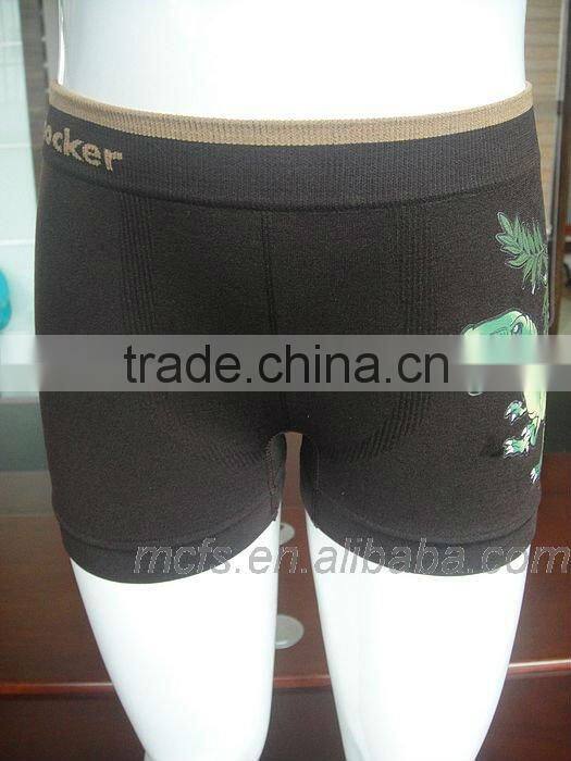 Seamless boy's underwear boxer shorts with dinasour print