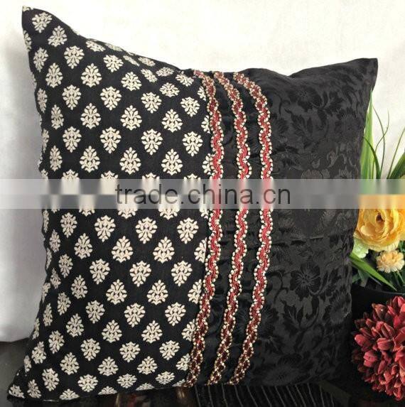 Black and white pillow, decorative pillow in black & white, printed black pillow, modern home decor, block print pillow