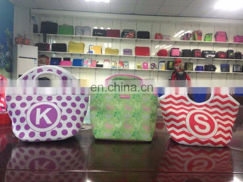 Neoprene Lunch bag Cooler bag In Different Colors Durable Shockproof Picnic Case Lunch Tote Bag