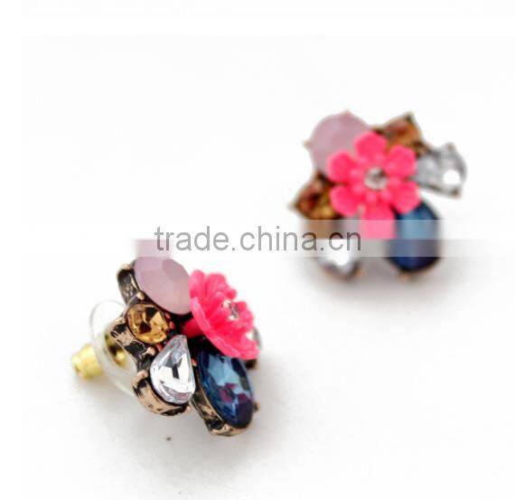 Wholesale Woman Fashion Crystal Earring Flower Diamond Stud Earrings
