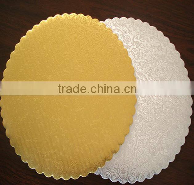 Glossy Ivory board cake pads/cake circles