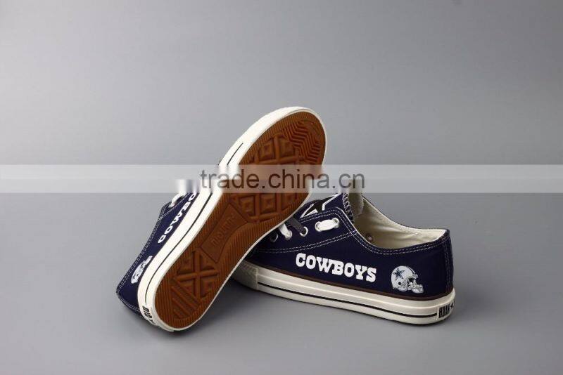 2015 hot sales high quality cheap canvas slip on shoes