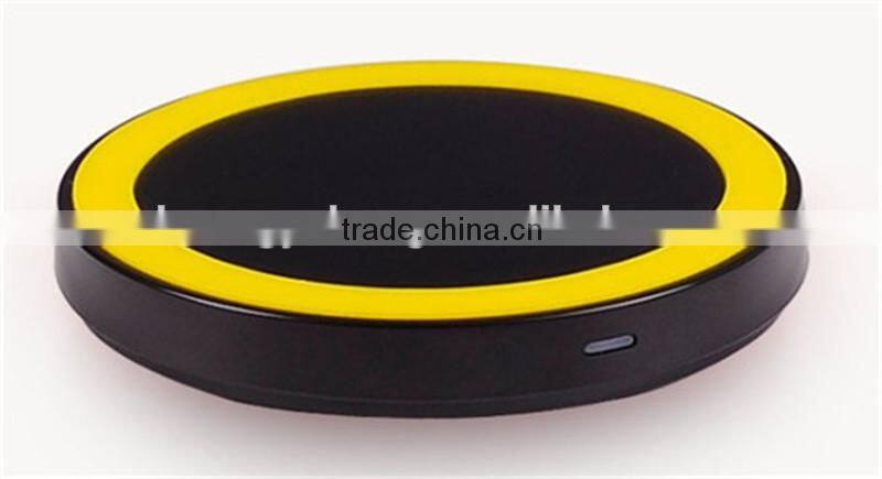 2015 Hot selling New universal Qi Wireless Charging Pad