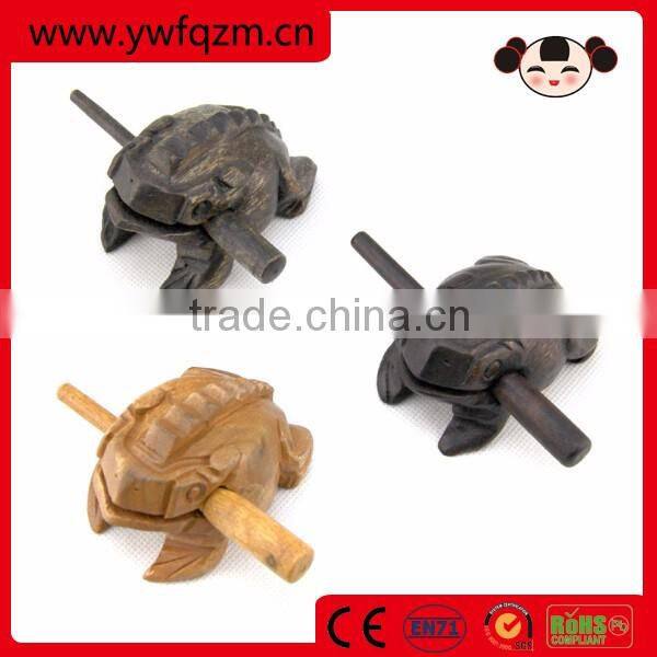 singing decorative wooden croaking frog