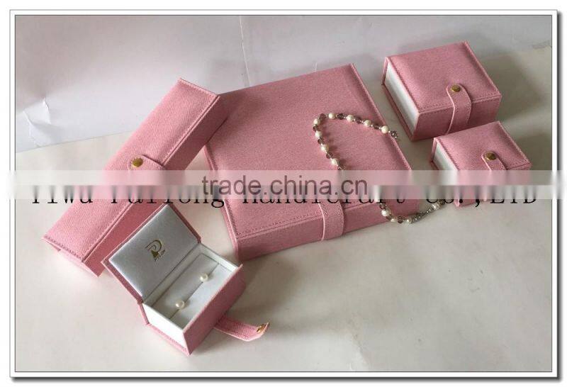 Custom simple paper jewlery box/ square cardboard jewlery boxes for jewlery hot sale