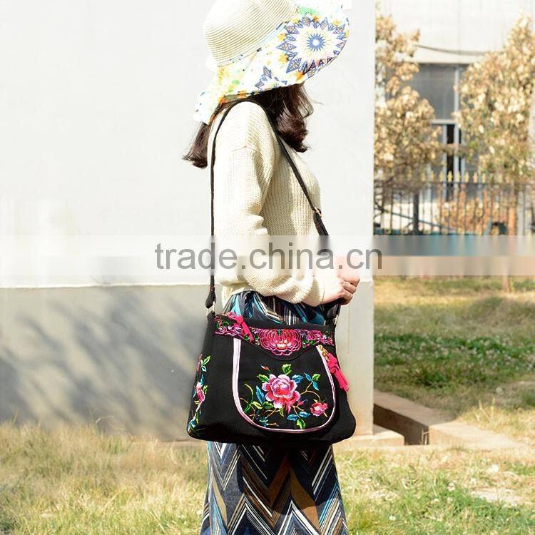 Embroidery shoulder bag/messenger bag canvas 2016 new peony flower shoulder bag women