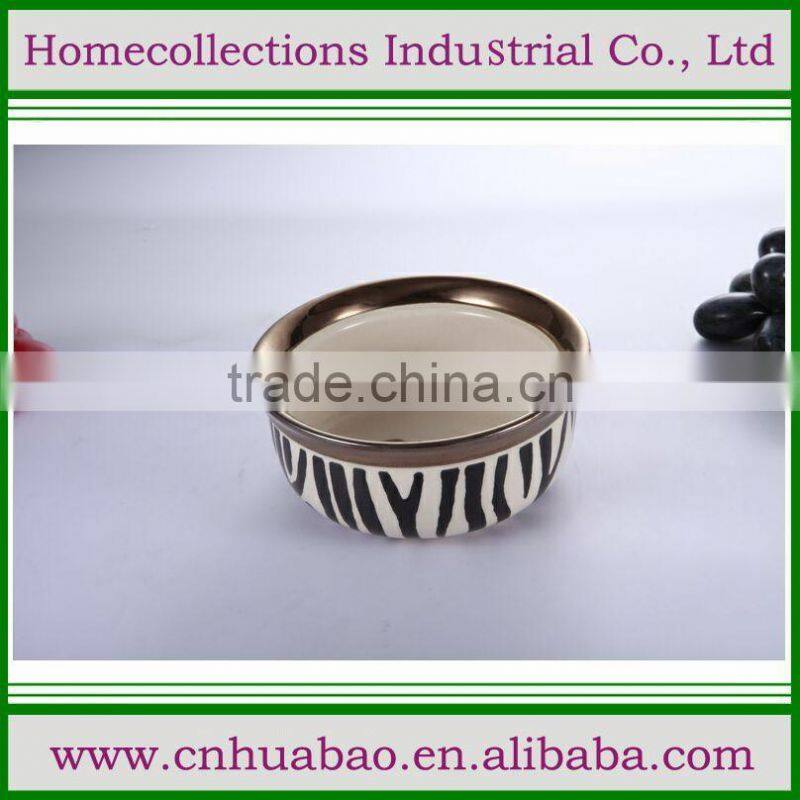 Pet bowl ceramic cat shape , cute cat feeder for kitty, novelty bowls