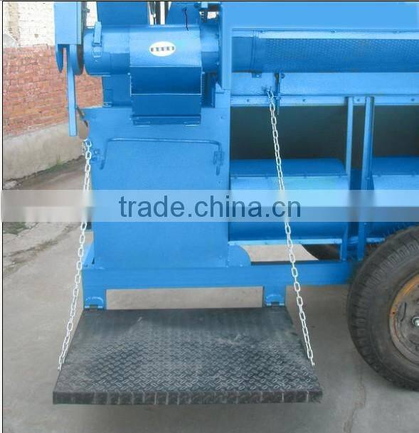 Large farm sorghum thresher