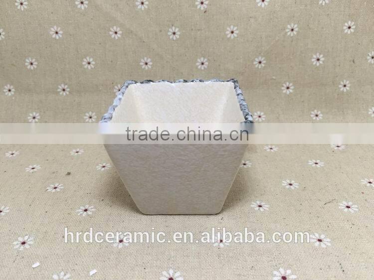 China Manufacturer stocked White Porcelain square ceramic dish