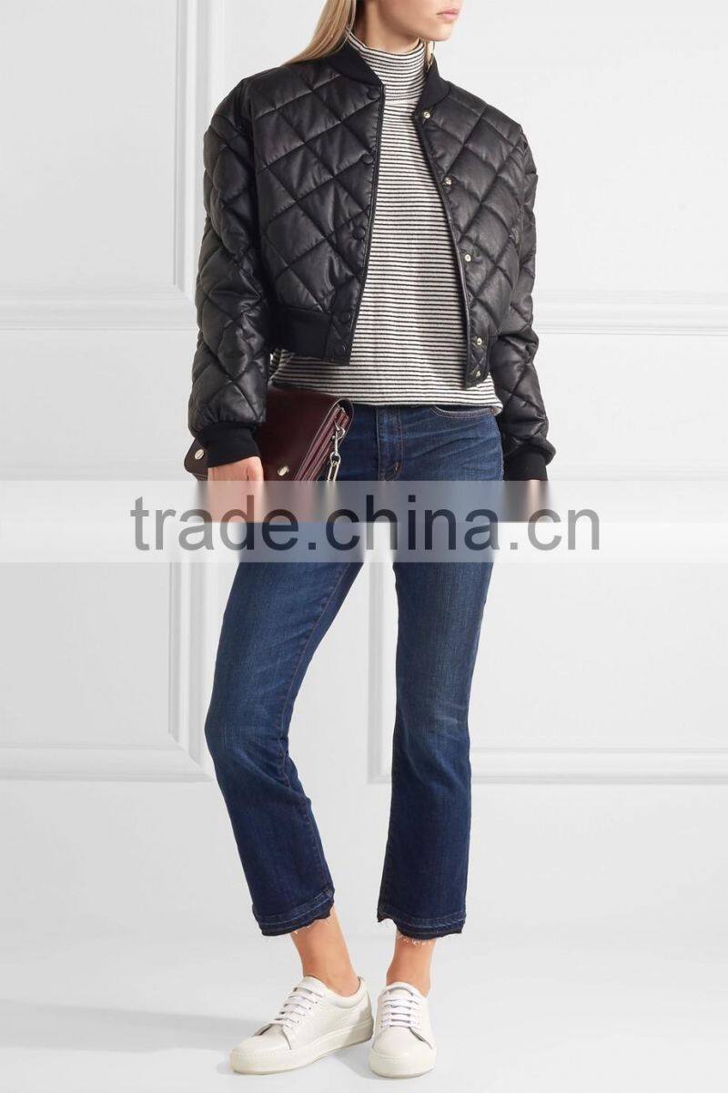 High Quality Woman Wearing Cashmere Thin Striped Turtleneck Sweater