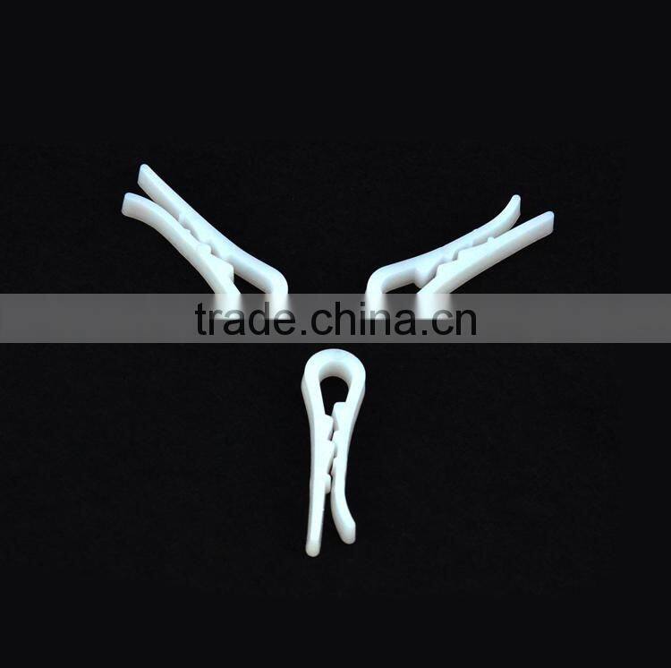 4.1*1.2*0.5cm Strong White Color Garment Packing Plastic Clips