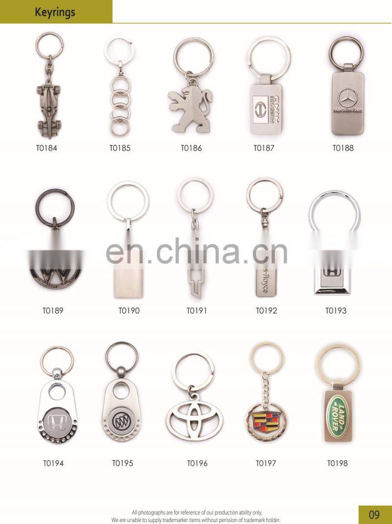 China supplier custom made leather keychains with metal charm