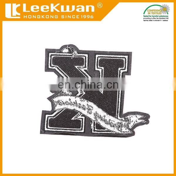 Cheap letter K design chenille embroidery patch/badge