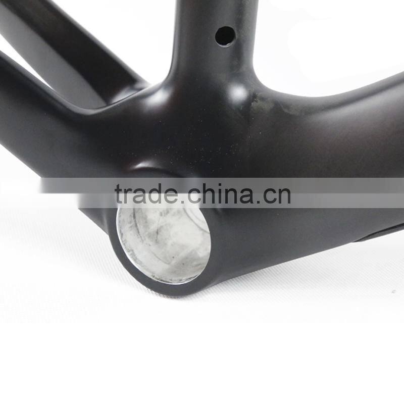Top Quality carbon bike frame with 28C width of tyre balance new fashion carbon road bike frame
