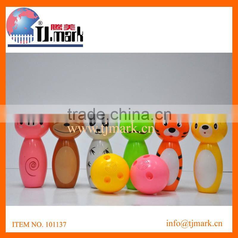 Kids plastic cartoon animal bowling set