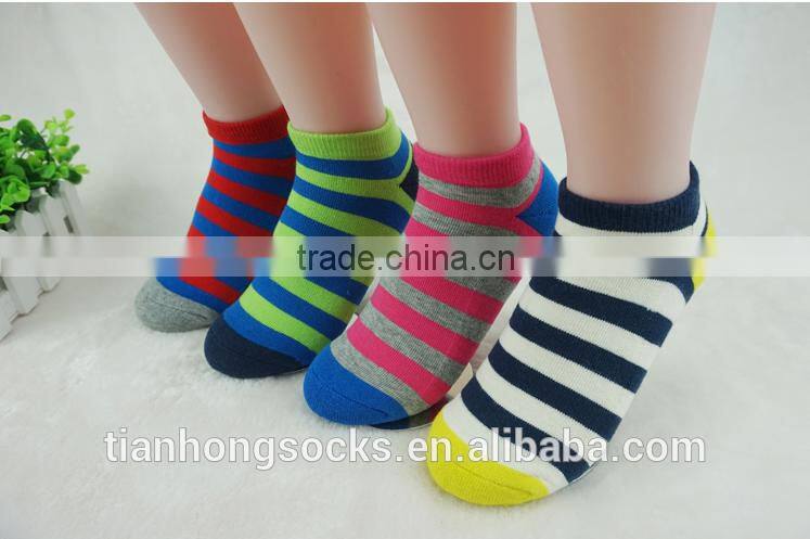 Zhuji competiitive price wholesale colorful striped men terry socks