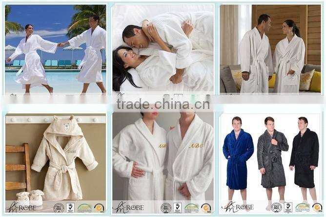 Promotion polyester sleep robe jacquard flannel fleece bathrobe