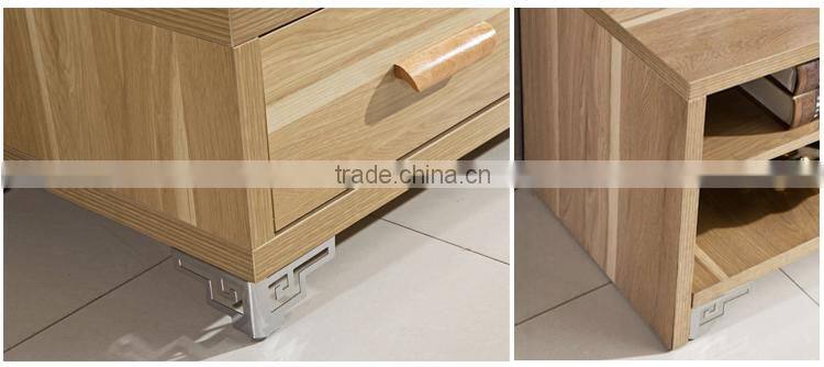 Wooden LCD TV Stand Design Pictures