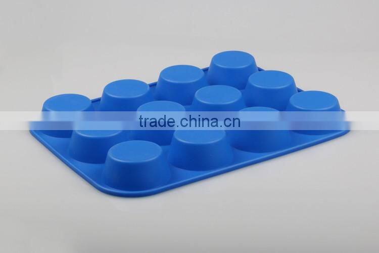 12 cup baking utensils novelty round silicone chistmas cake moulds
