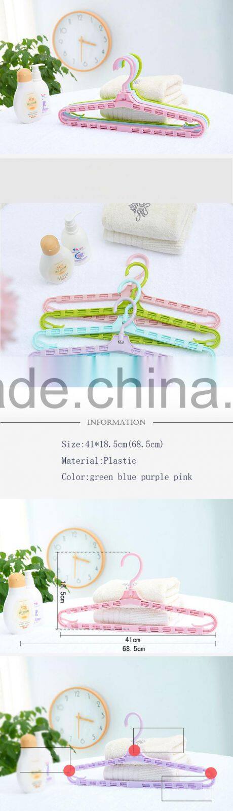 Chinese factory wholesale custom cheap sale plastic kids clothes hangers